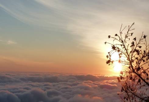 Une image contenant extrieur, ciel, crpuscule, nature

Description gnre automatiquement